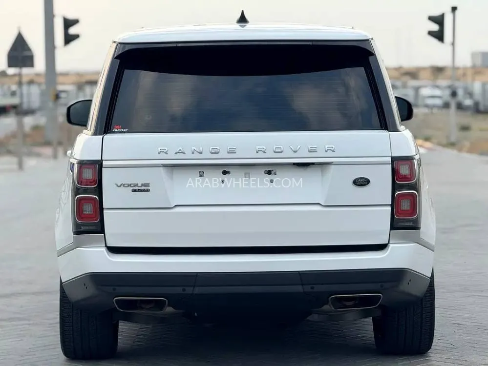 Land Rover Range Rover 2021 for Sale in Dubai Image-3