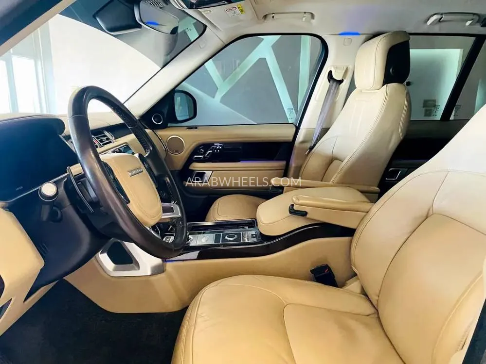 Land Rover Range Rover 2020 for Sale in Sharjah Image-4