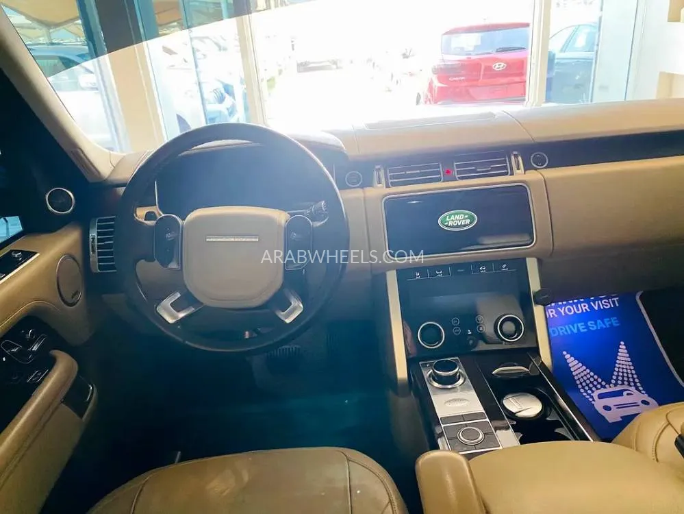 Land Rover Range Rover 2020 for Sale in Sharjah Image-16