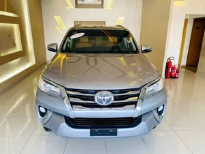 Toyota Fortuner 4.0L GXR 2018 for Sale