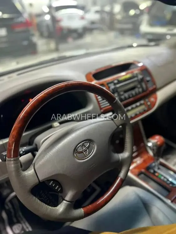 Toyota Camry 2003 for Sale in Sharjah Image-2