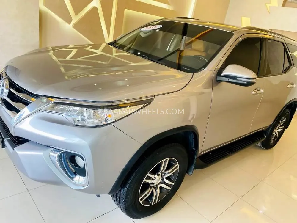 Toyota Fortuner 2018 for Sale in Sharjah Image-14