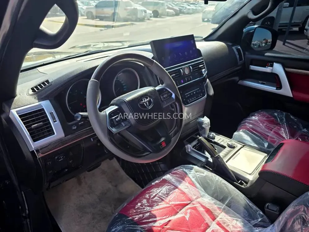 Toyota Land Cruiser 2008 for Sale in Sharjah Image-4