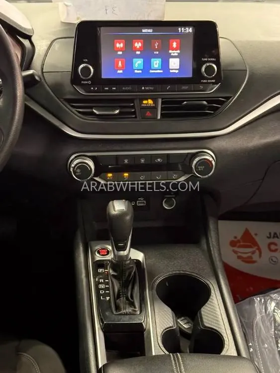 Nissan Altima 2021 for Sale in Ajman Image-8