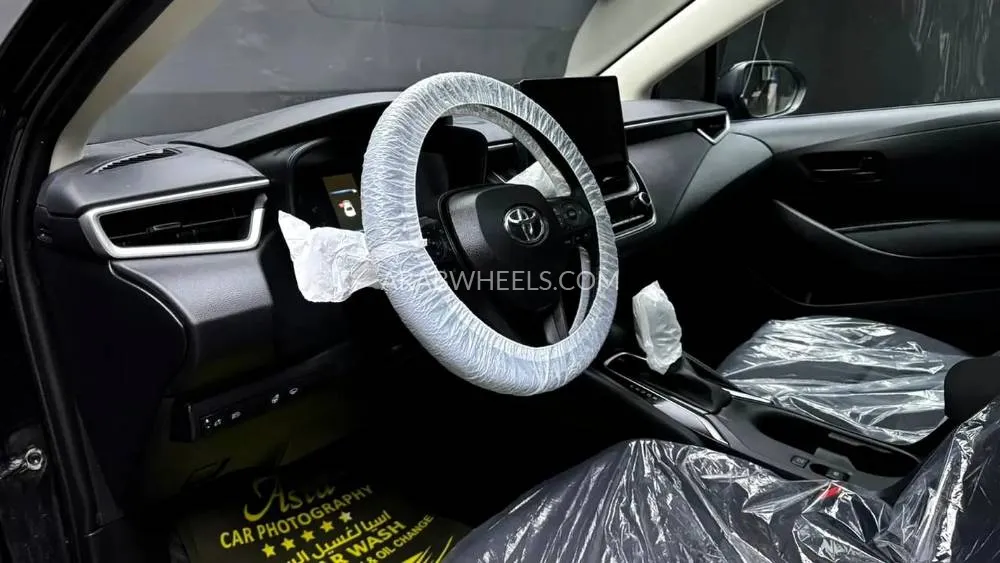 Toyota Corolla 2024 for Sale in Sharjah Image-3