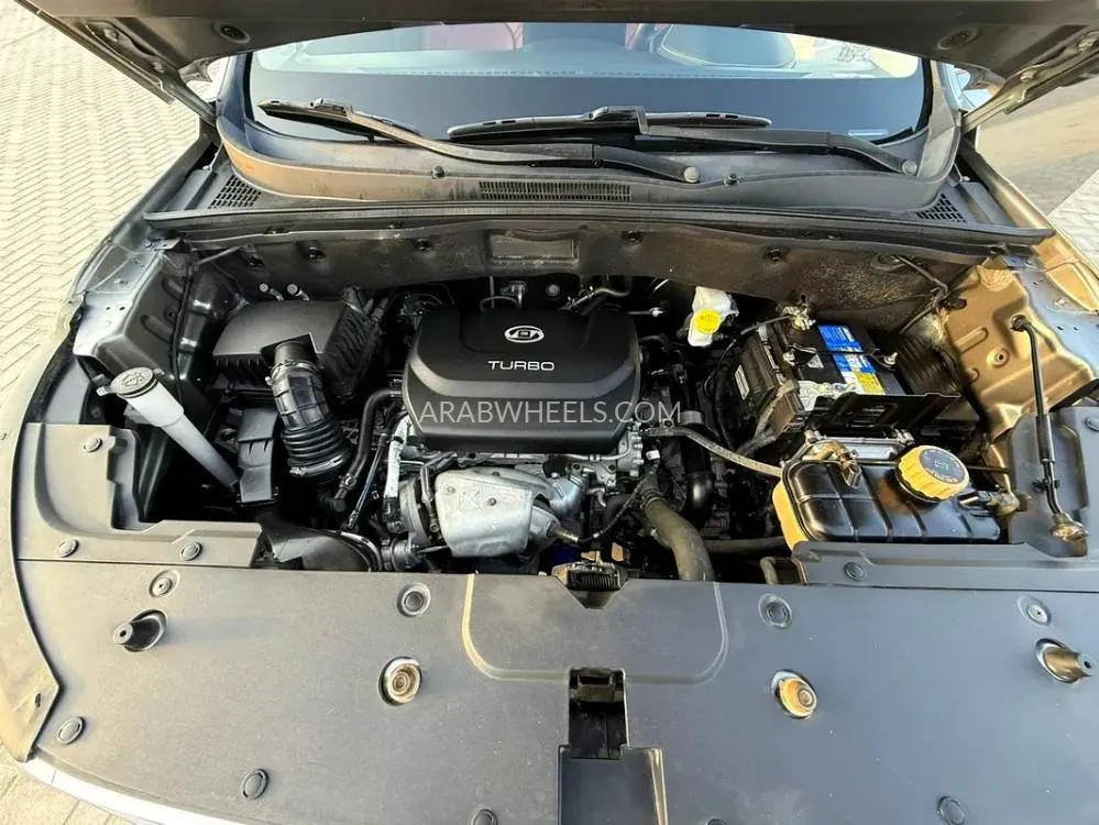 Chevrolet Captiva 2023 for Sale in Abu Dhabi Image-10