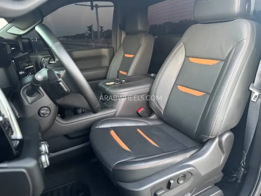 GMC Sierra 2024 for Sale in Sharjah Image-4
