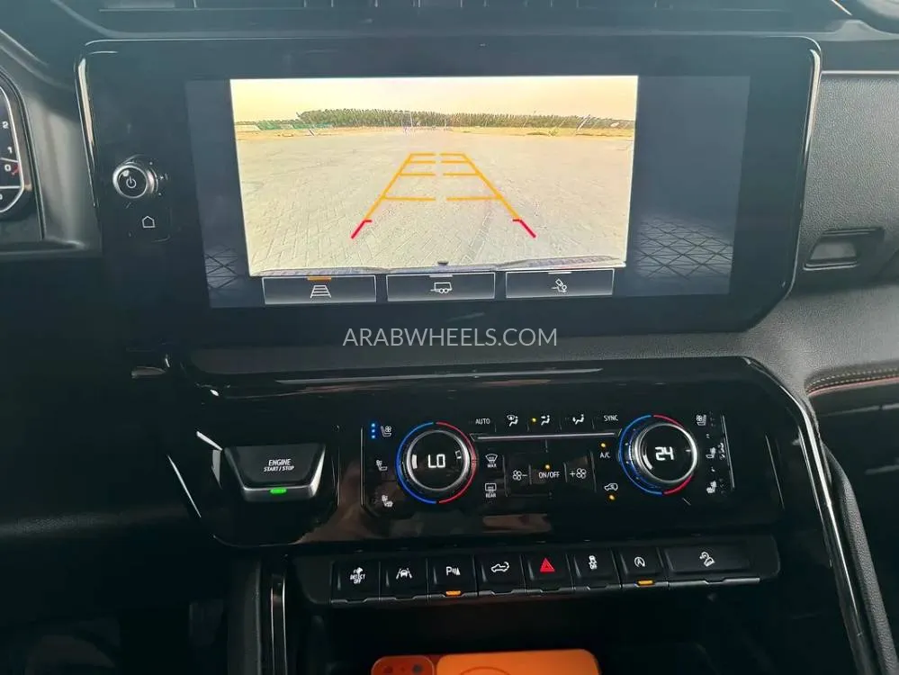 GMC Sierra 2024 for Sale in Sharjah Image-10