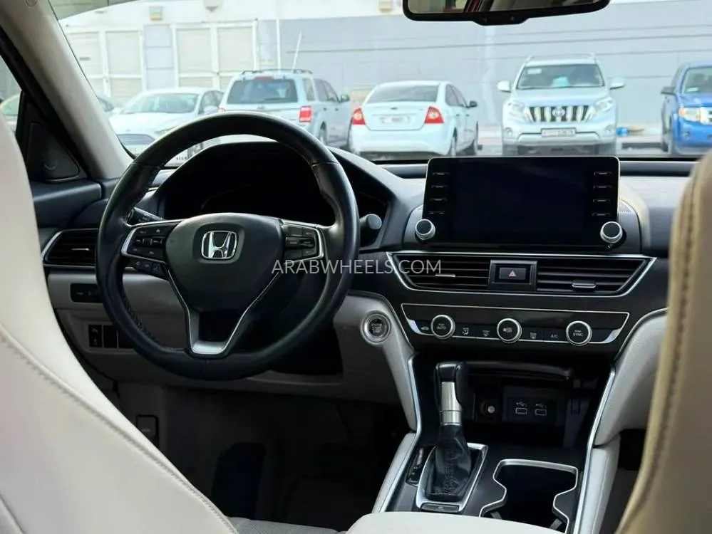 Honda Accord 2022 for Sale in Abu Dhabi Image-6