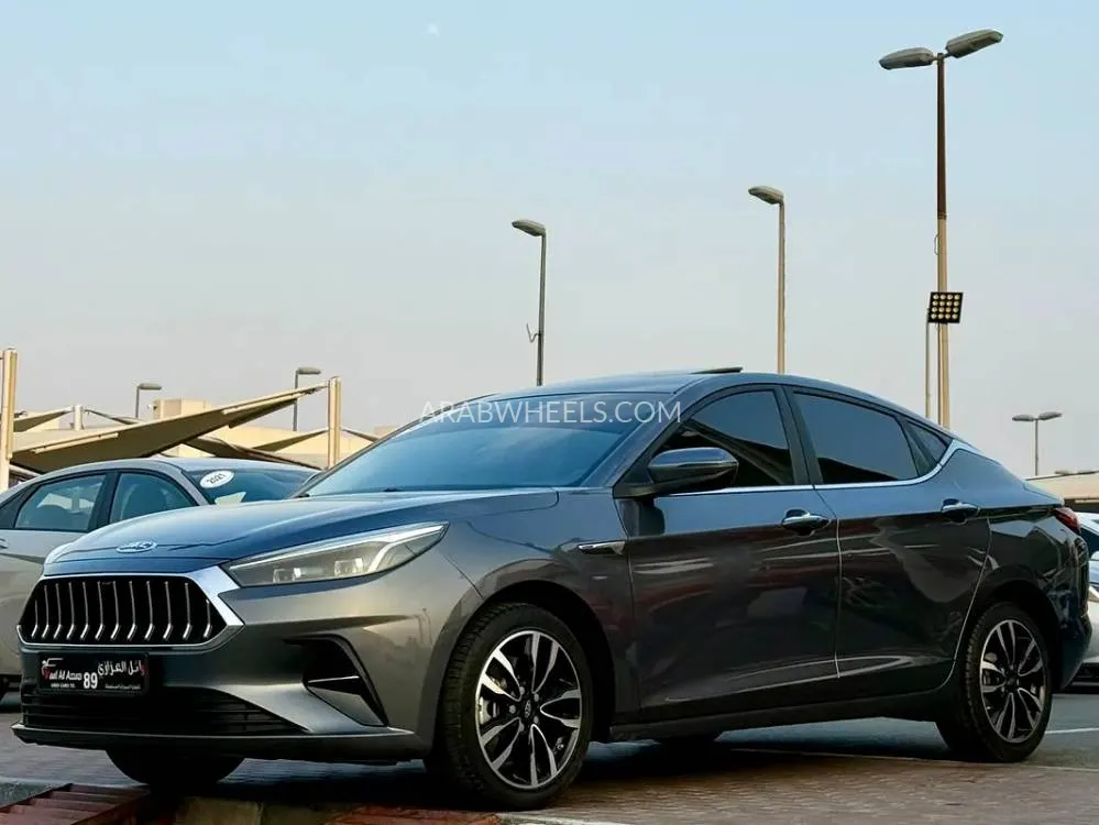 JAC J7 2023 for Sale in Abu Dhabi Image-10