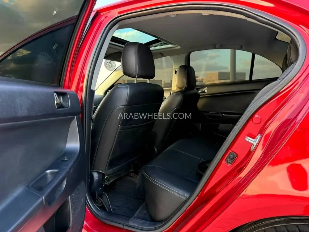 Mitsubishi Lancer 2015 for Sale in Abu Dhabi Image-13