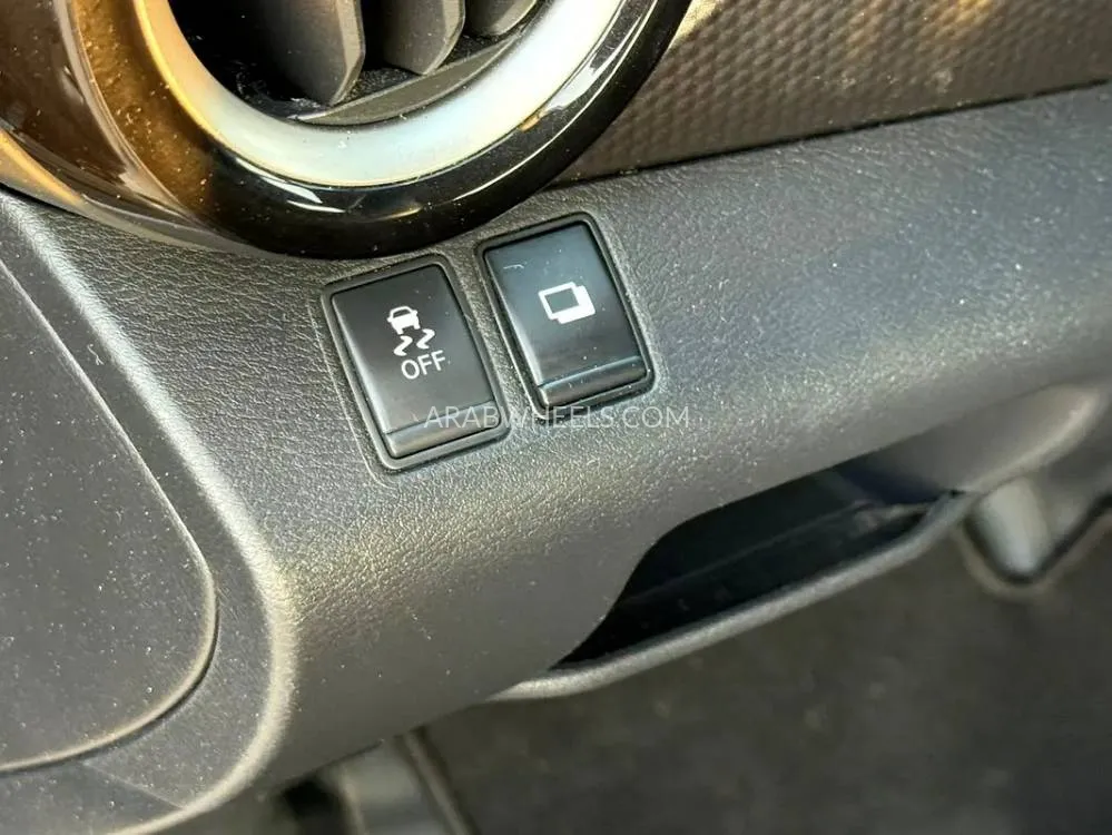 Nissan Kicks 2019 for Sale in Abu Dhabi Image-3