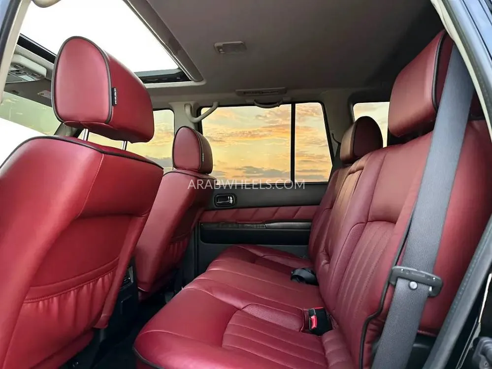 Nissan Patrol 2024 for Sale in Sharjah Image-9