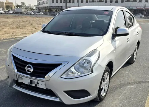 Nissan Sunny 2020