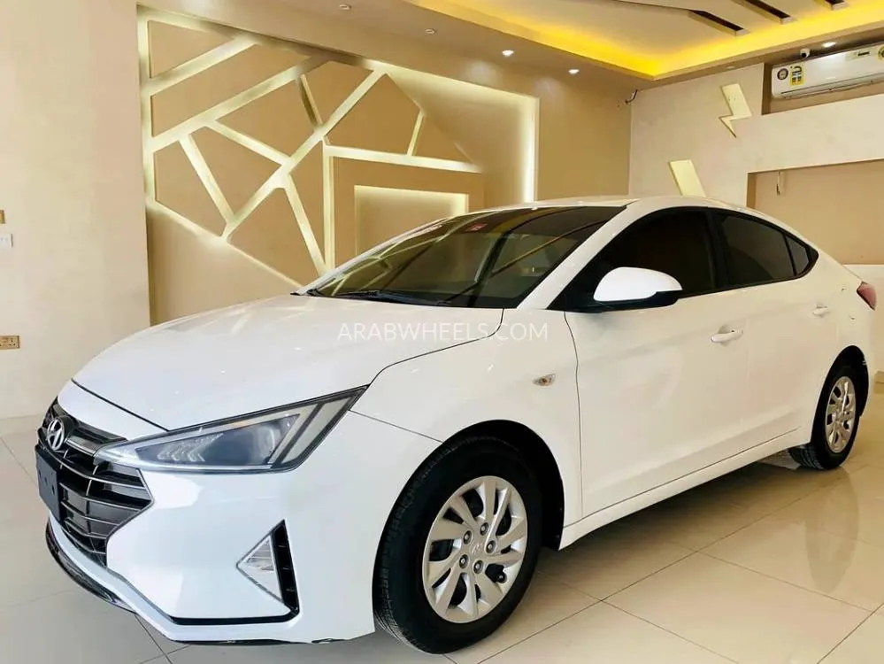 Hyundai Elantra 2019 for Sale in Sharjah Image-12