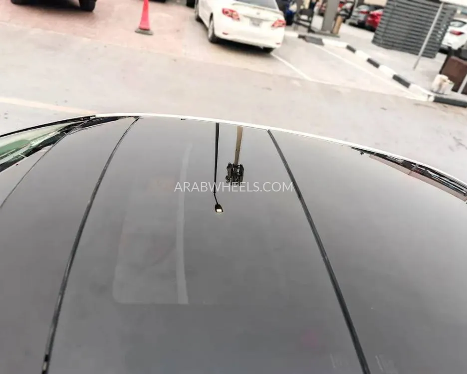 Lexus ES 2015 for Sale in Sharjah Image-11