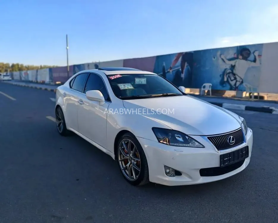 Lexus IS 2008 for Sale in Sharjah Image-7