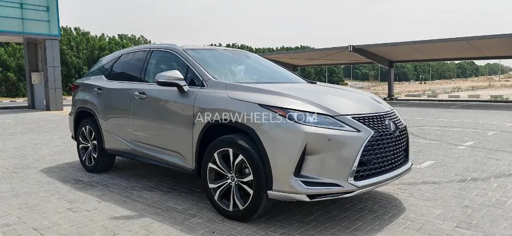 Lexus RX 2020 for Sale in Sharjah Image-14