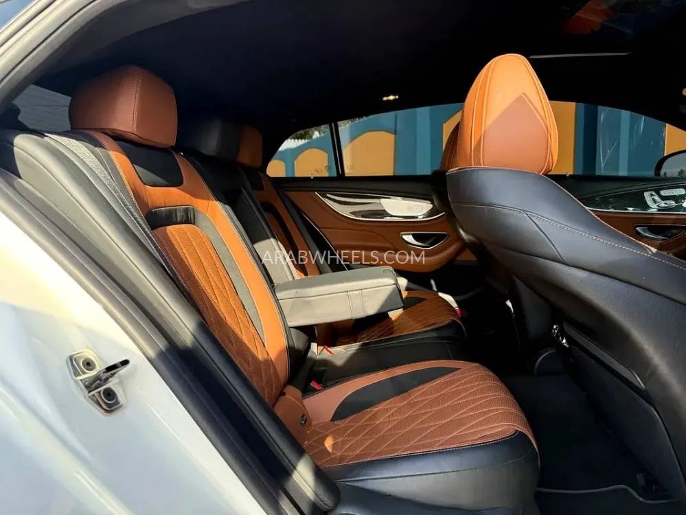 مرسيدس بنز AMG جي تي 2019 for Sale in الشارقة Image-4