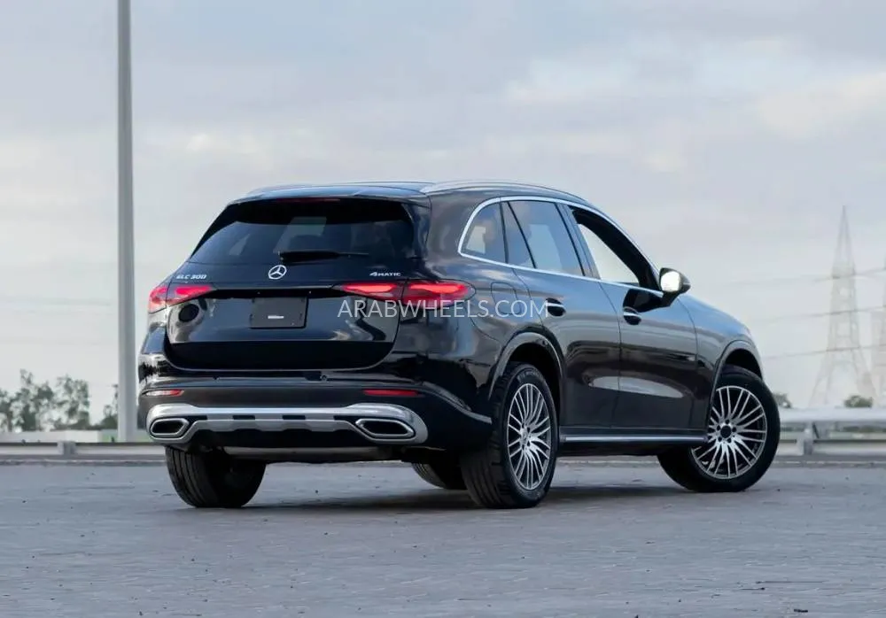 Mercedes Benz GLC Class 2024 for Sale in Dubai Image-10