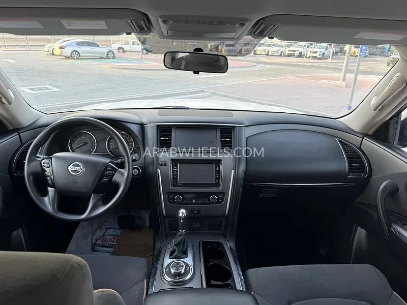 Nissan Patrol 2020 for Sale in Abu Dhabi Image-8
