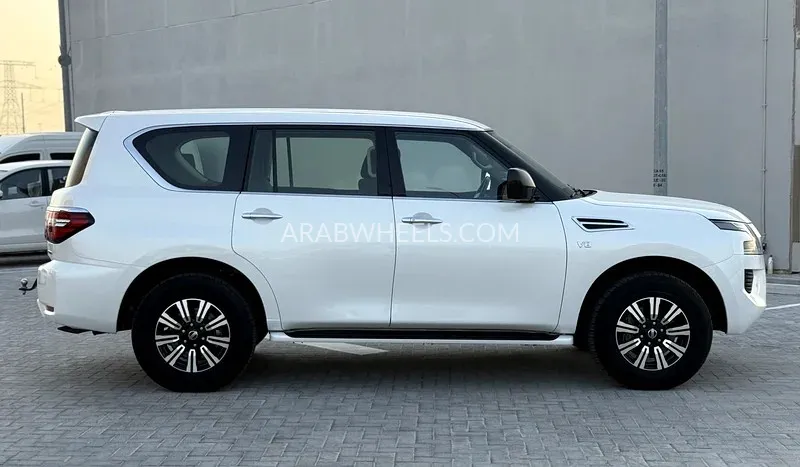 Nissan Patrol 2020 for Sale in Abu Dhabi Image-12