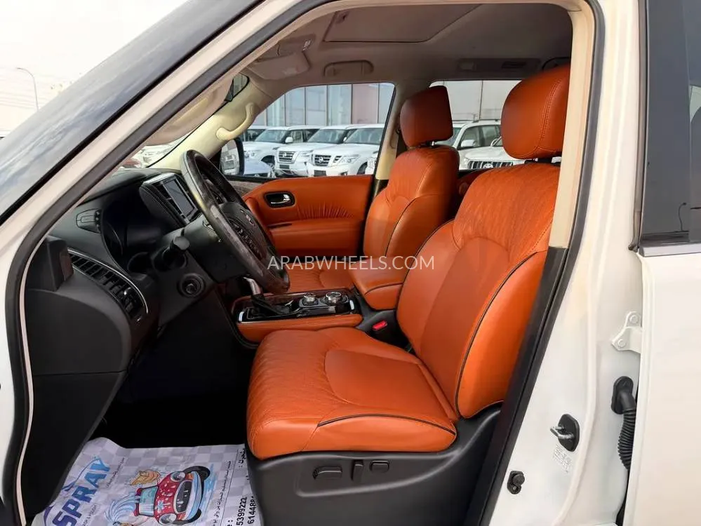 Nissan Patrol 2021 for Sale in Abu Dhabi Image-3