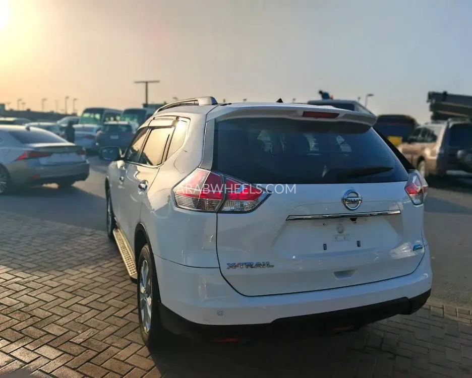 Nissan X-Trail 2016 for Sale in Sharjah Image-10