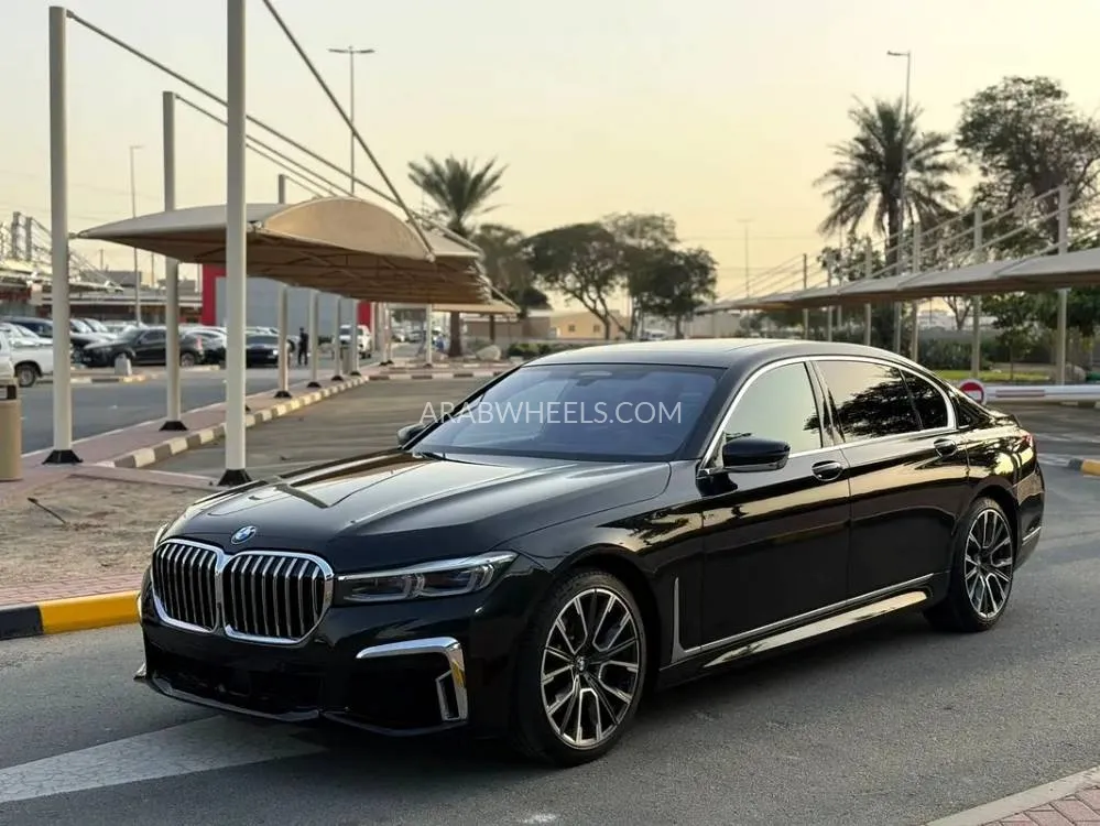 بي إم دبليو الفئة السابعة 2022 for Sale in دبي Image-16