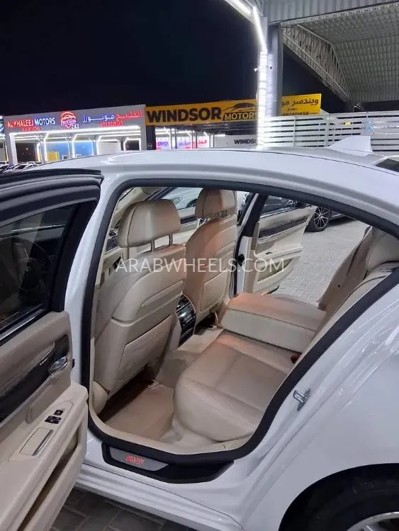 BMW 7 series 2014 for Sale in Ajman Image-13