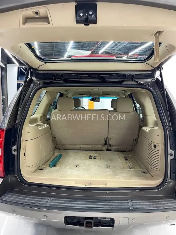 Chevrolet Tahoe 2013 for Sale in Abu Dhabi Image-9