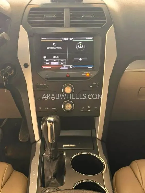 فورد إكسبلورر 2013 for Sale in عجمان Image-4