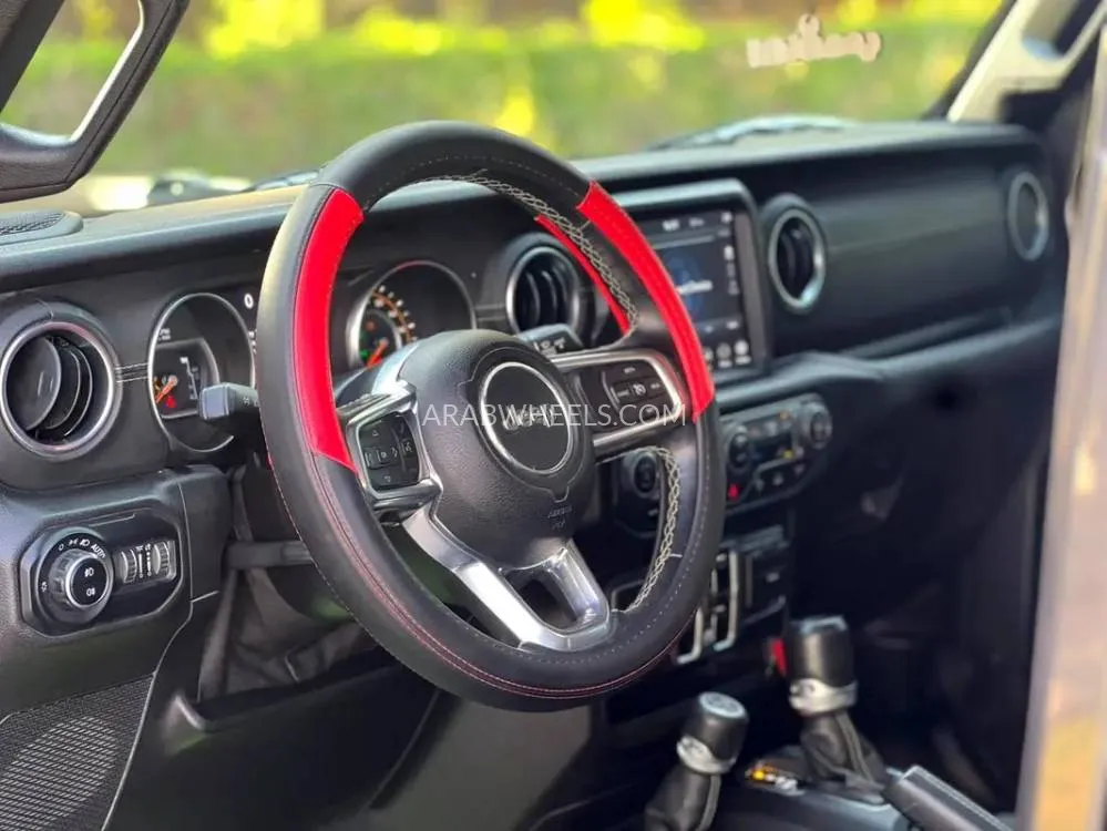 Jeep Wrangler 2021 for Sale in Sharjah Image-7
