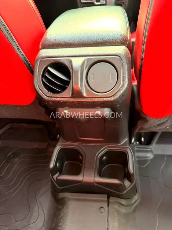 Jeep Wrangler 2018 for Sale in Dubai Image-6