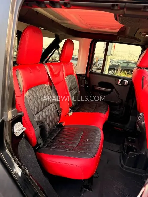 Jeep Wrangler 2018 for Sale in Dubai Image-18