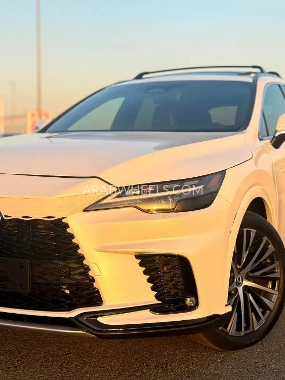 Lexus RX 2024 for Sale in Dubai Image-15