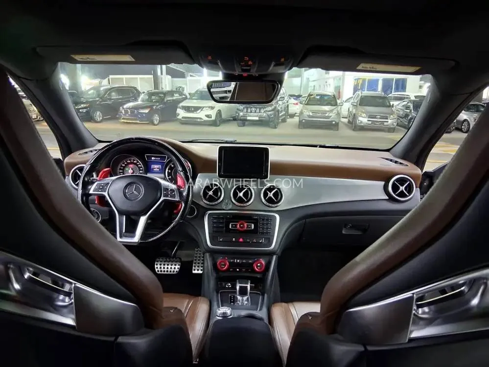 Mercedes Benz A Class 2014 for Sale in Ajman Image-8