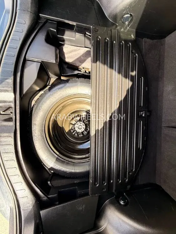 Toyota Rav4 2016 for Sale in Dubai Image-3