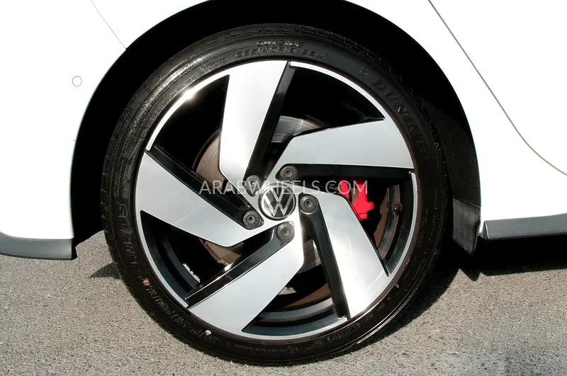 Volkswagen Golf GTI 2021 for Sale in Dubai Image-16