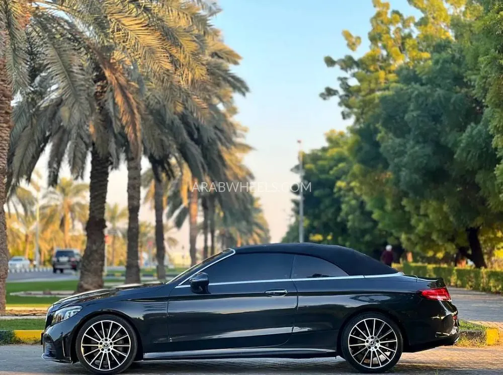 Mercedes Benz C Class 2019 for Sale in Sharjah Image-19