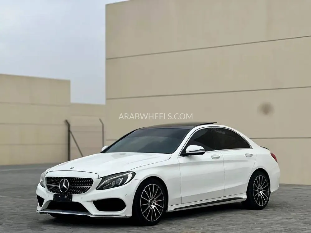 Mercedes Benz C Class 2018 for Sale in Sharjah Image-15