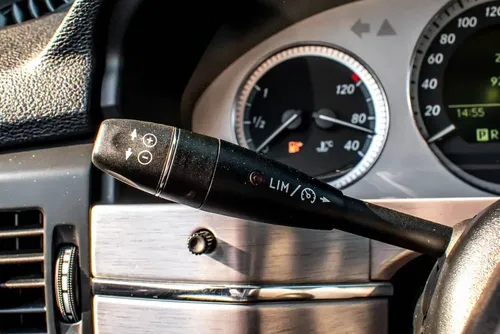 Mercedes Benz GLK Class 2011