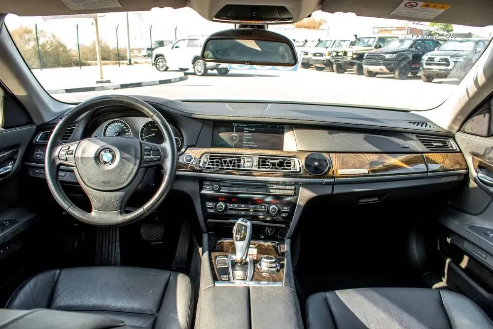 BMW 7 series 2012 for Sale in Dubai Image-7