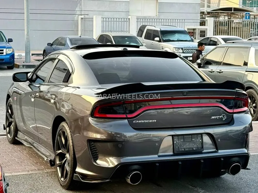 Dodge Charger 2019 for Sale in Sharjah Image-17