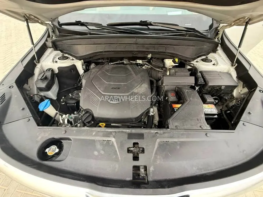 Kia Telluride 2020 for Sale in Sharjah Image-9