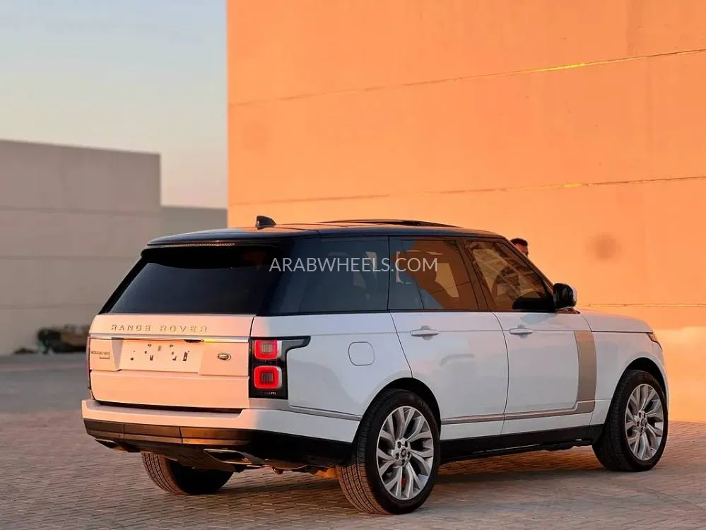Land Rover Range Rover 2018 for Sale in Sharjah Image-9