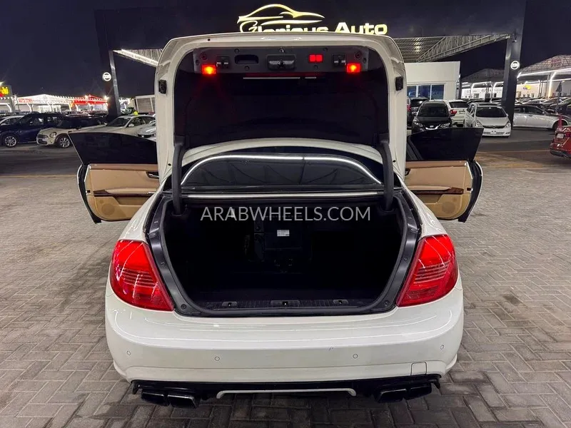 Mercedes Benz CL Class 2011 for Sale in Ajman Image-9