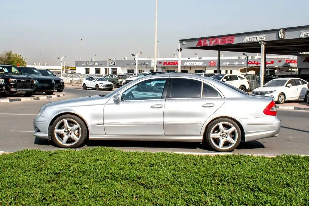 مرسيدس بنز كلاس E 2007 for Sale in دبي Image-12