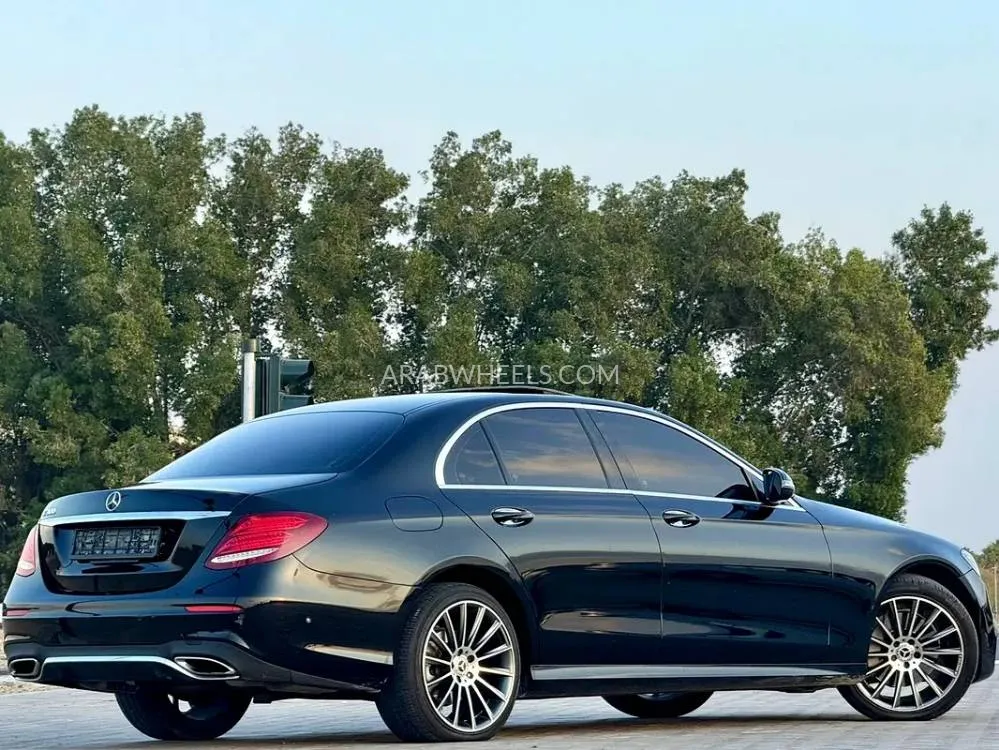 Mercedes Benz E Class 2018 for Sale in Sharjah Image-9