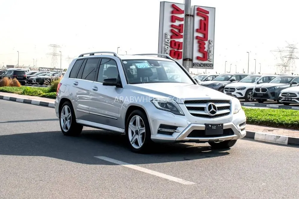 Mercedes Benz GLK Class 2013 for Sale in Dubai Image-2